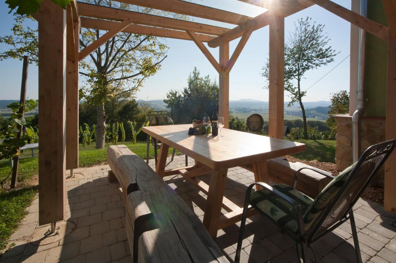 Ferienhaeuser Im Weingarten Fehring Экстерьер фото