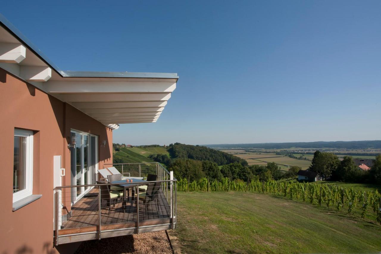 Ferienhaeuser Im Weingarten Fehring Экстерьер фото